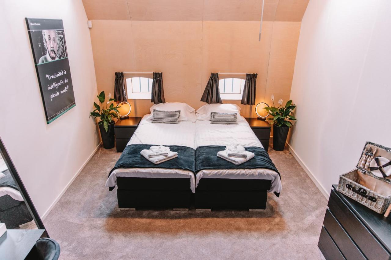 Harlingen Staete Wellness B&B Oase Van Rust En Luxe Bagian luar foto