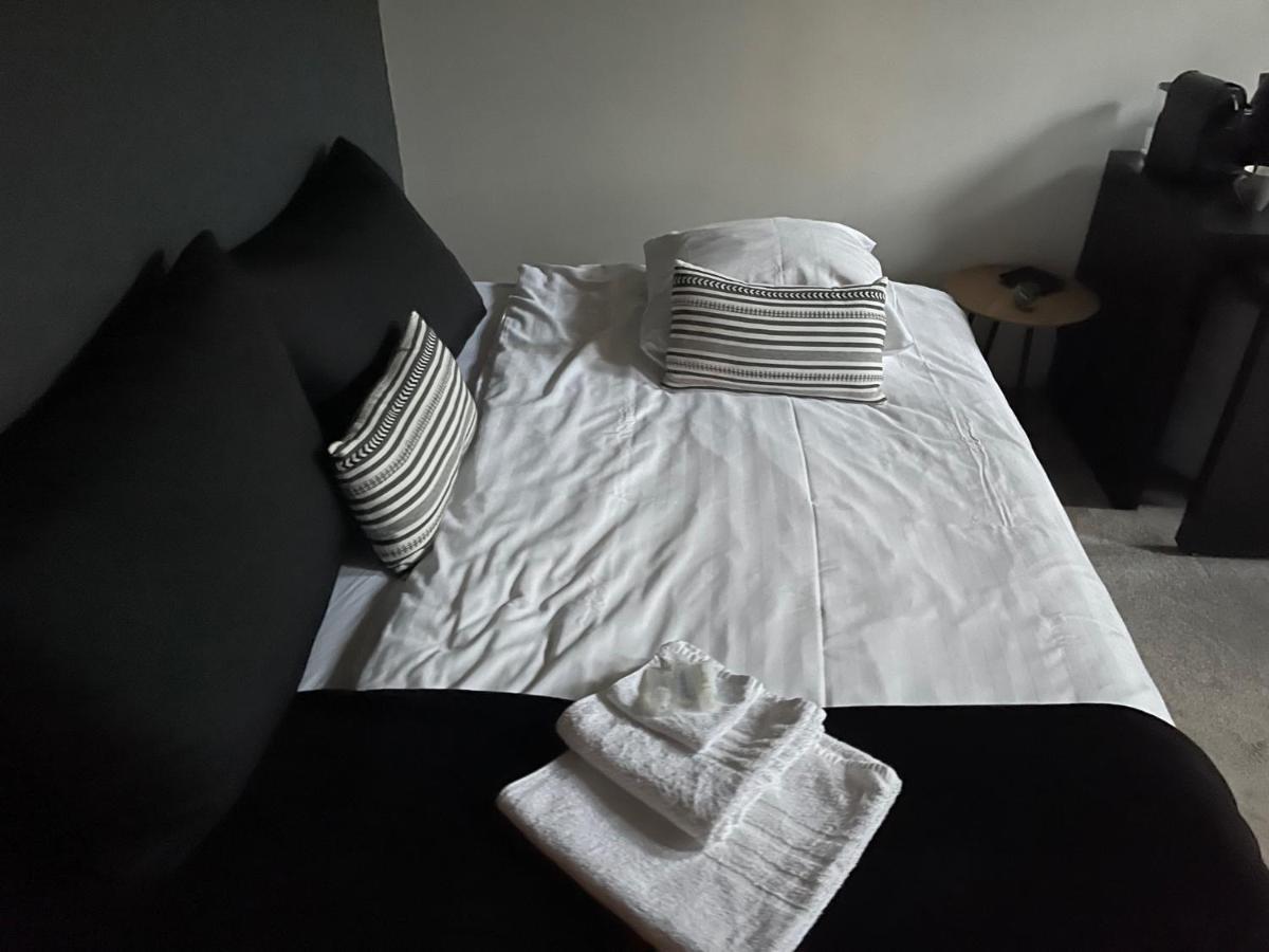 Harlingen Staete Wellness B&B Oase Van Rust En Luxe Bagian luar foto