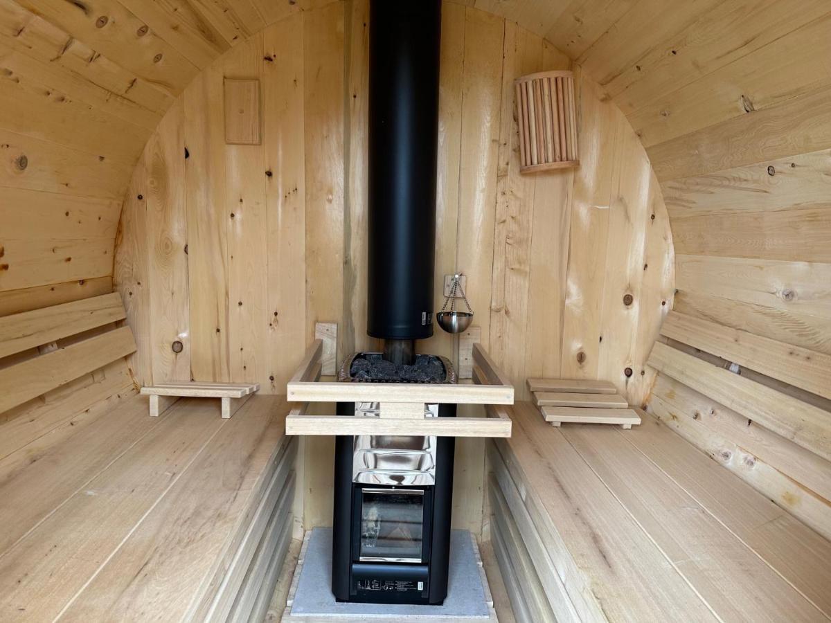 Harlingen Staete Wellness B&B Oase Van Rust En Luxe Bagian luar foto